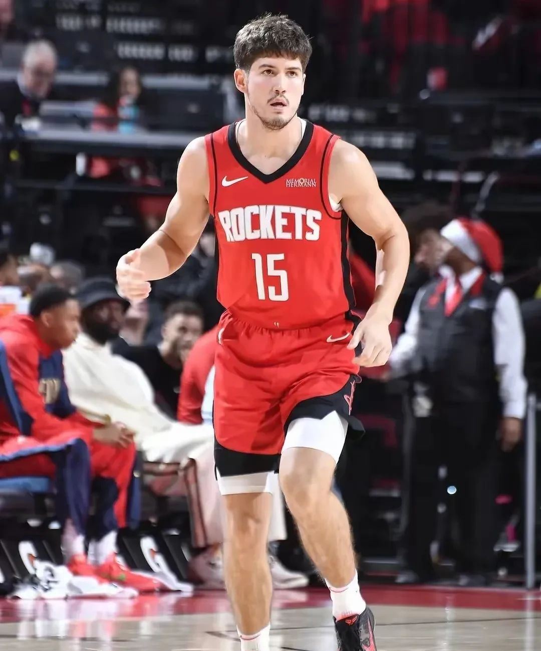 火箭主帅遭遇连续三场驱逐，成联盟笑话