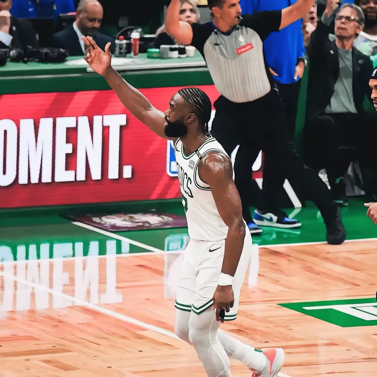 雷霆不敌凯尔特人，遗憾失利