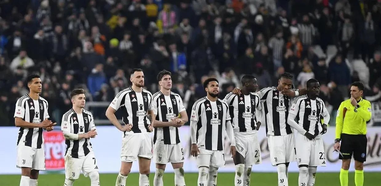 熊猫体育下载-包含尤文图斯成绩不佳，球迷对主教练提出质疑的词条